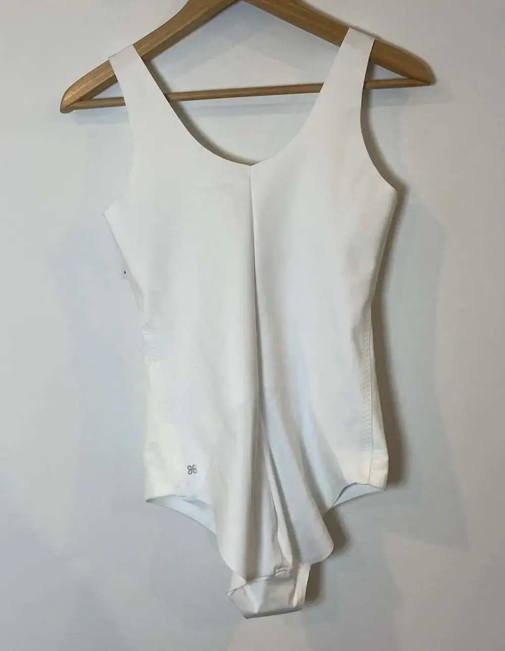 NWT Honeylove Liftwear Cami Bodysuit Shapewear White Medium M New